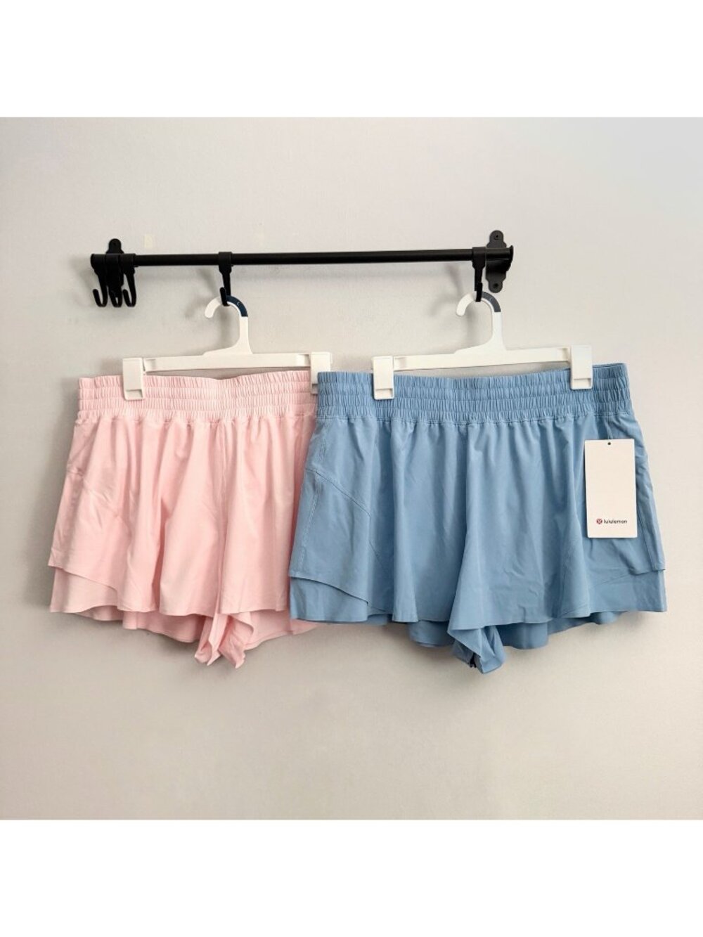 NEW Lululemon Lot of 2 Pink Blue Shake It Out High Rise Run Short 2.5" Size XL
